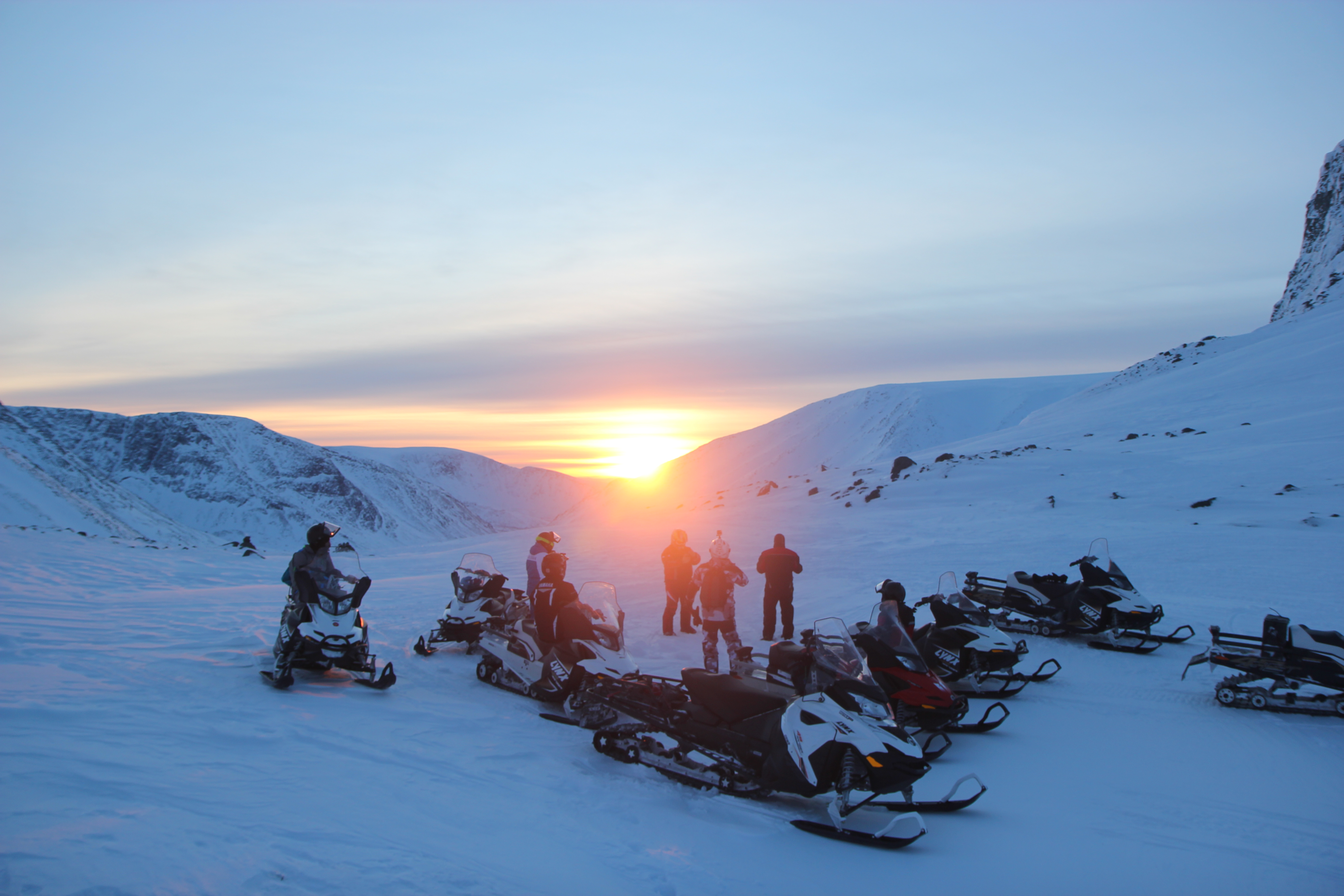 Snowmobile safari in Murmansk